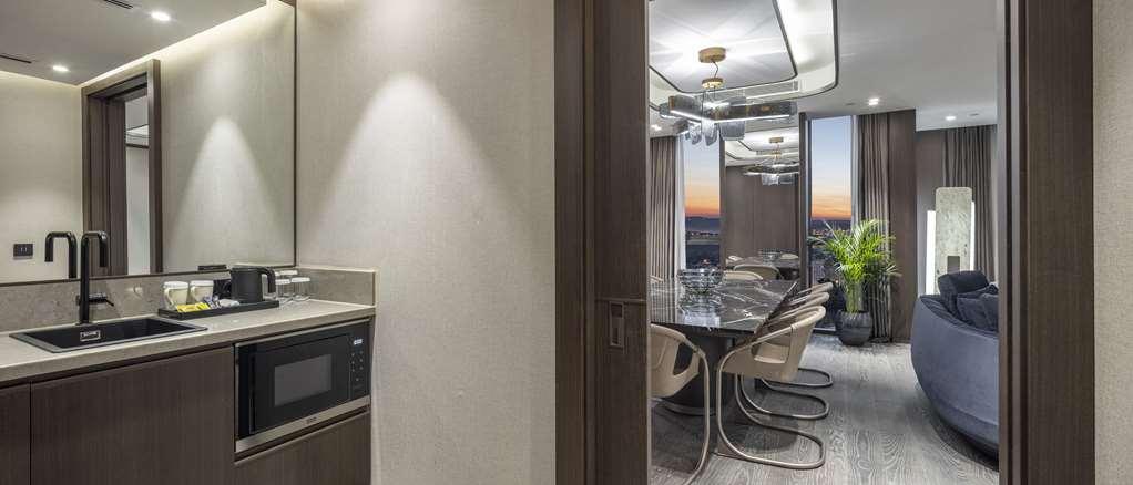 فندق Doubletree By Hilton سانليورفا الغرفة الصورة