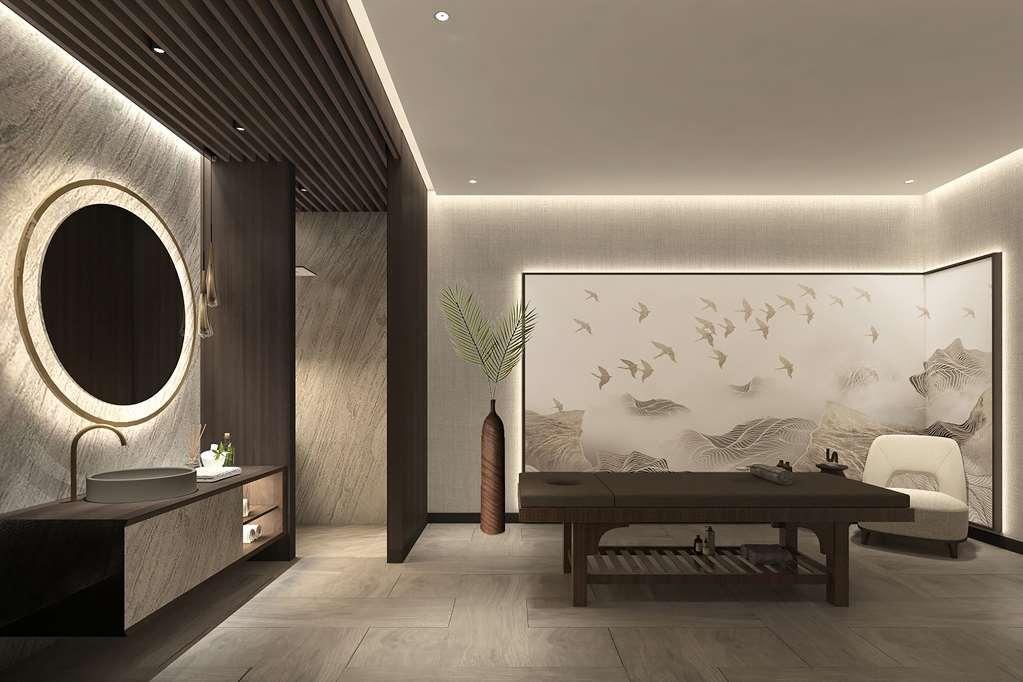 فندق Doubletree By Hilton سانليورفا المرافق الصورة