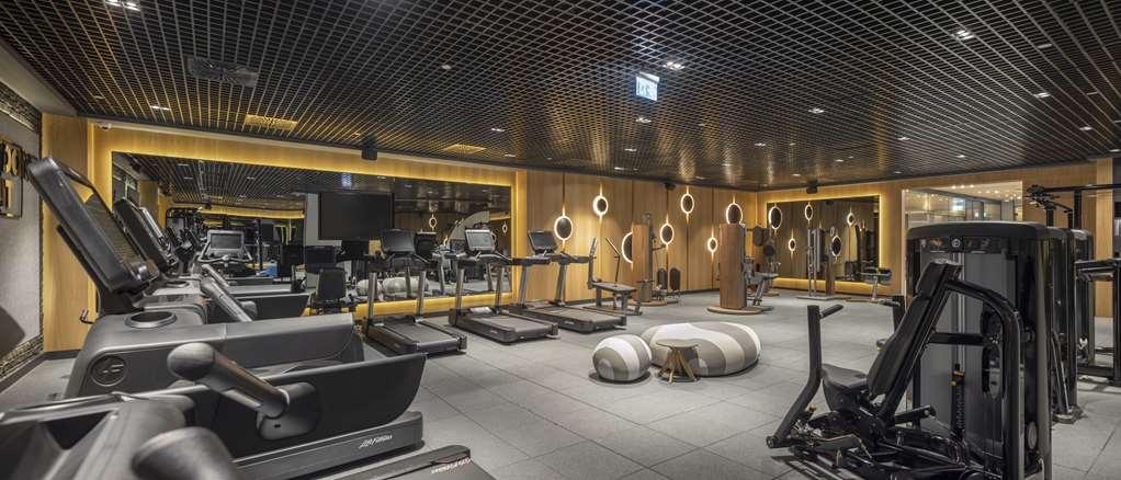 فندق Doubletree By Hilton سانليورفا المرافق الصورة